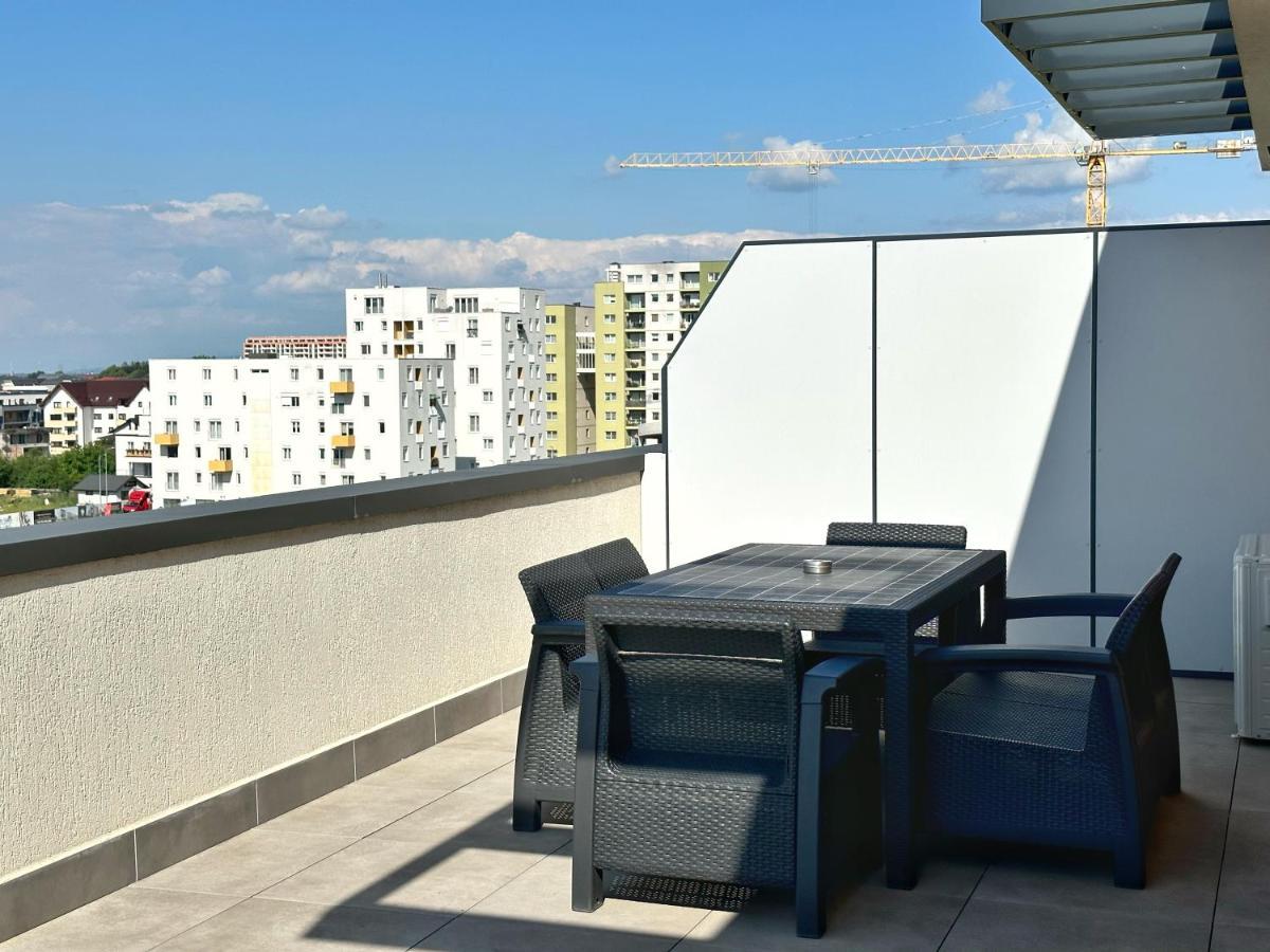 Koa - Urban Penthouse Apartment Brasov Ngoại thất bức ảnh